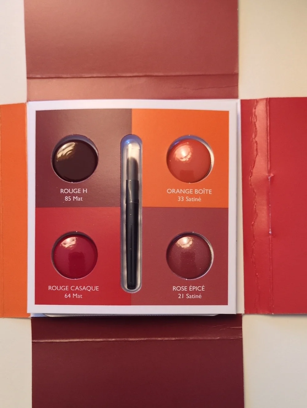 Hermès Paris L'orange Passe Au Rouge Orange Turns Red Lipstick Samples New